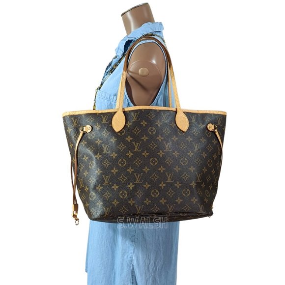 Louis Vuitton Handbags - Louis Vuitton LV 👜 MINT Neverfull MM Monogram Beige Tote Bag SD2077